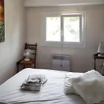 Villa De 4 Avec Piscine Privee Jardin Clos Et Wifi A A 1 Km De La